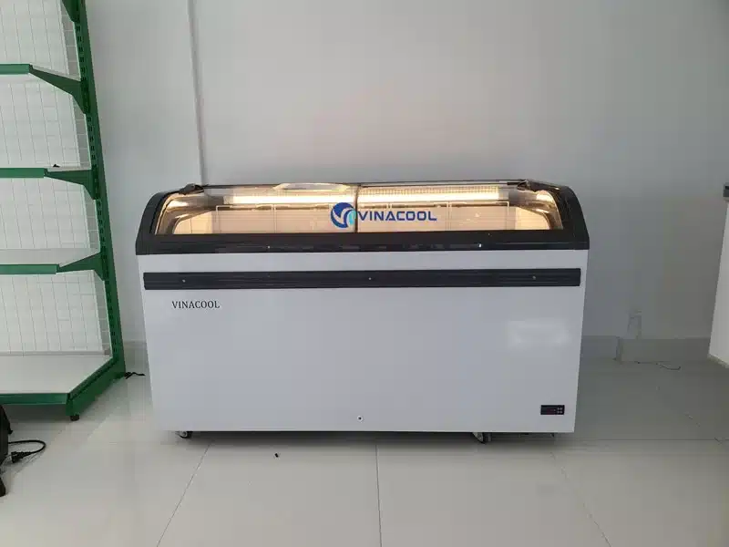 Tủ Mát Trưng Bày Hải Sản Vinacool WD4-738